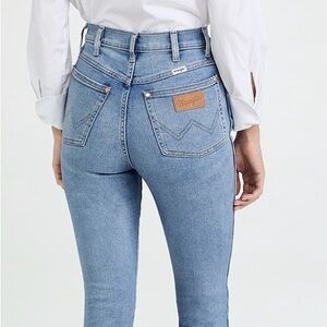 Wrangler Wriggler Light Blue Skinny Jeans